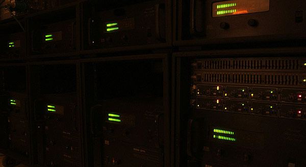 Ace Vintage Systems - amplifiers and crossovers.